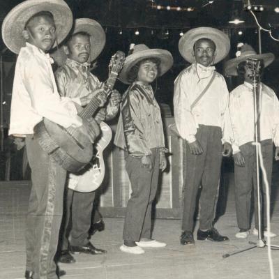 26 juin 1961 Les Rabaraona 6 mianadahy  en mariachis